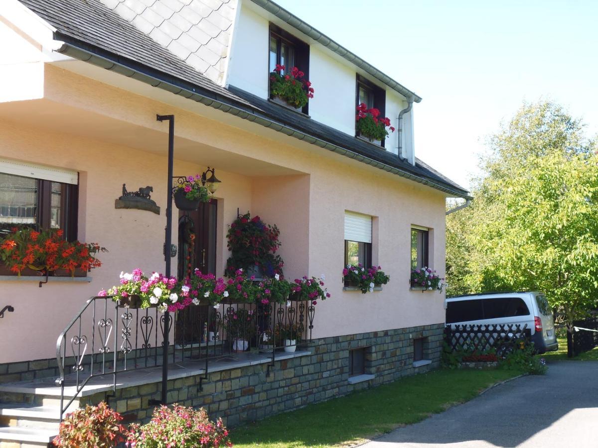 Eifel Lodge Bütgenbach Exterior foto